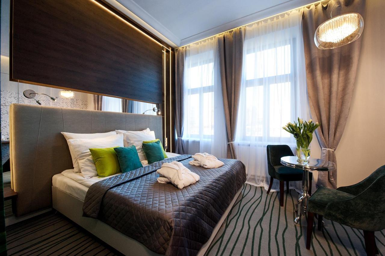 Plaza Boutique Hotel Krasków Exterior foto